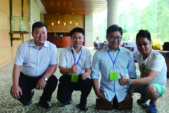 公益歌手、励志演说家陈洲助力授渔计划.jpg 公益歌手、励志演说家陈洲助力授渔计划.jpg