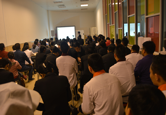 活动现场.jpg 活动现场.jpg