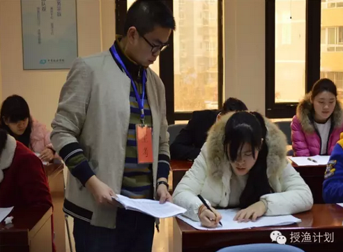 QQ截图20160713152352.png QQ截图20160713152352.png