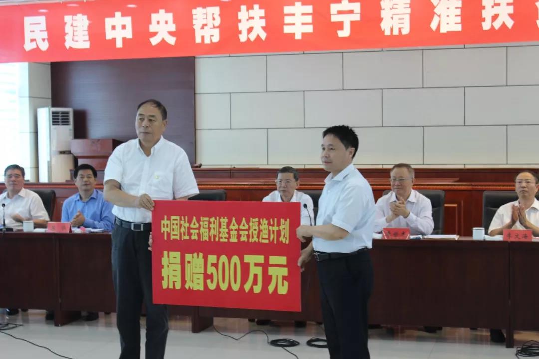 微信图片_20180817233727.jpg 微信图片_20180817233727.jpg