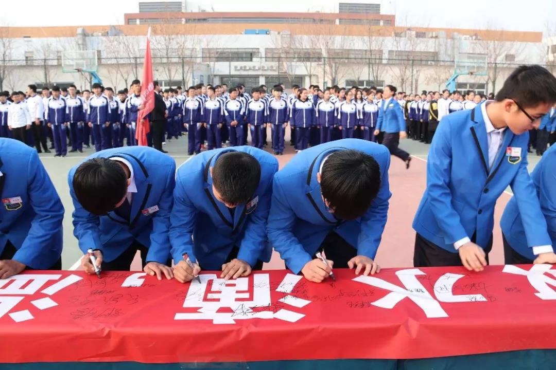 微信图片_20190401161443.jpg 微信图片_20190401161443.jpg