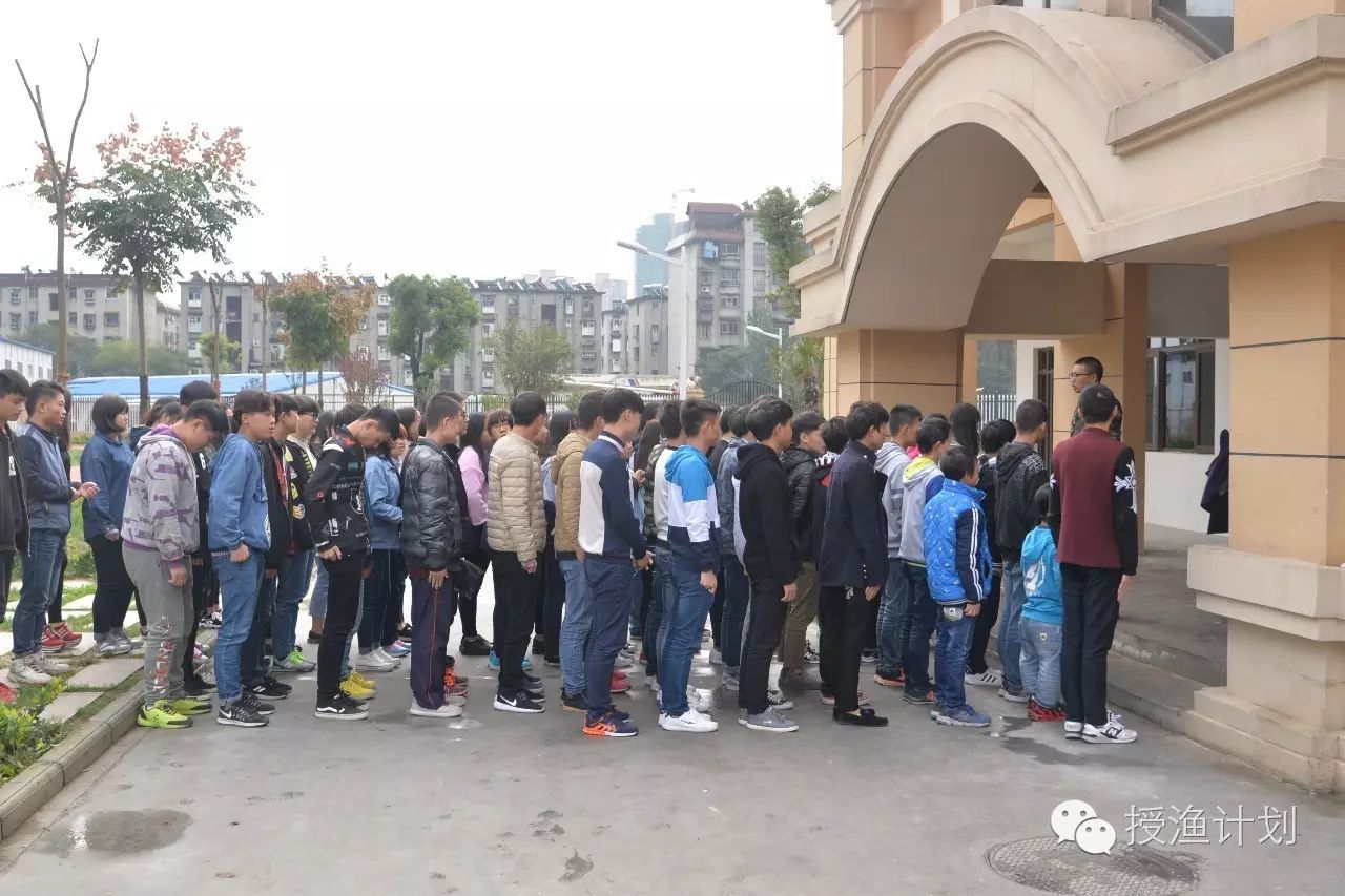 QQ截图20161104114336.png QQ截图20161104114336.png